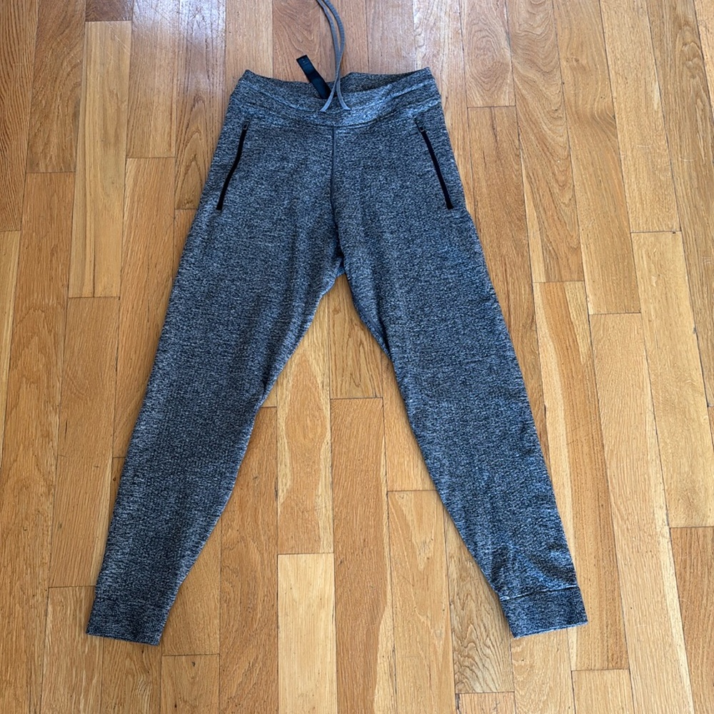 Lululemon joggers